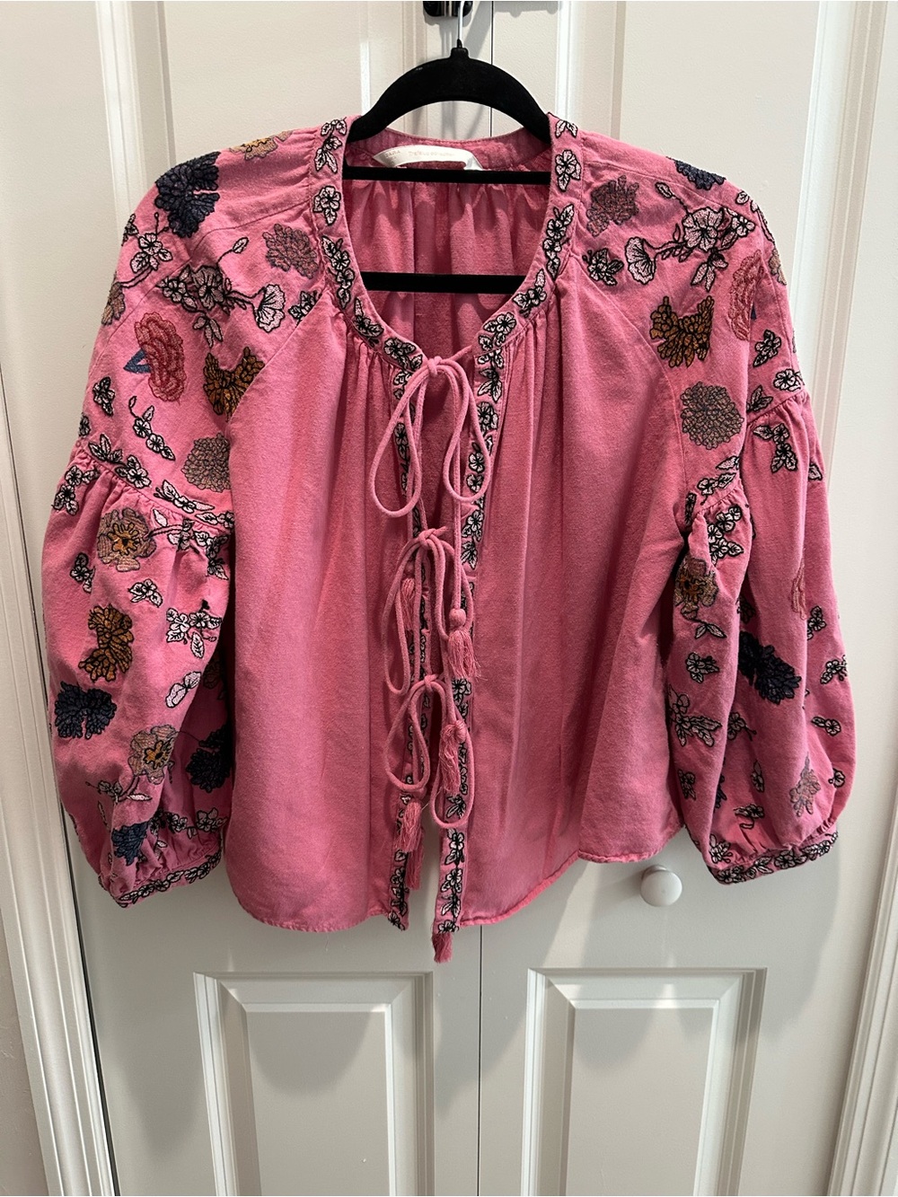 Zara Trafaluc Collection Pink Embroidered Tie-Front Size M